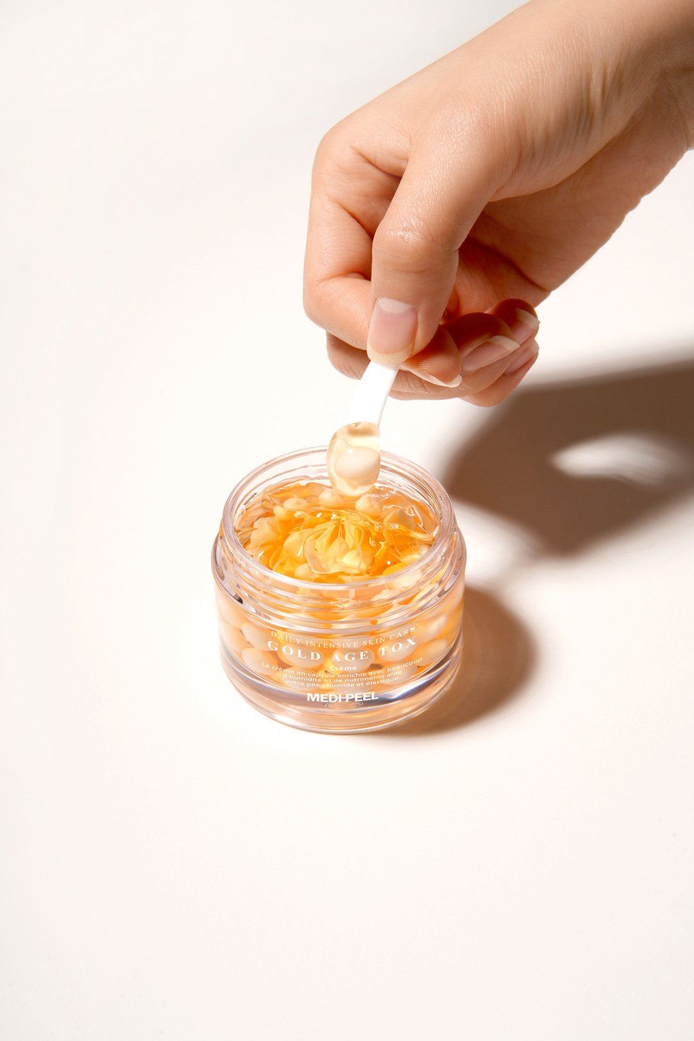 Антивіковий капсульний крем із екстрактом золотого шовкопряда Medi Peel Gold Age Tox Cream