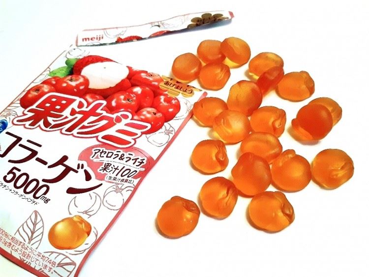 Цукерки жувальні з колагеном, ацеролою та лічі MEIJI - Collagen Acerola & lychee 68Г ЯПОНІЯ