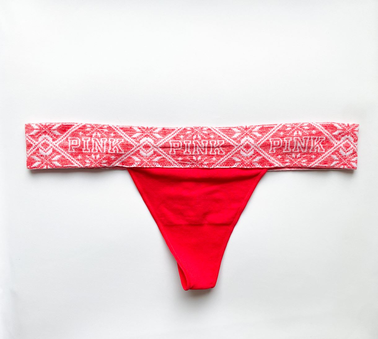 Безшовні стрінги Victoria’s Secret  No show Panty