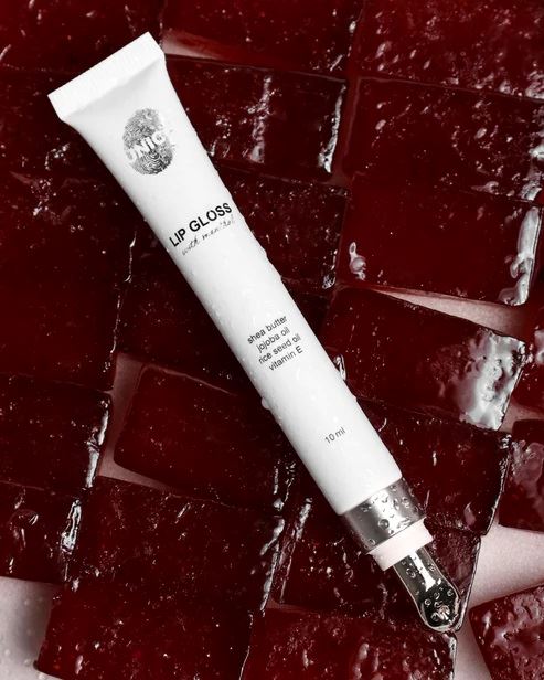 UNICO LIP GLOSS with menthol AMOUR - Блиск для губ з ментолом