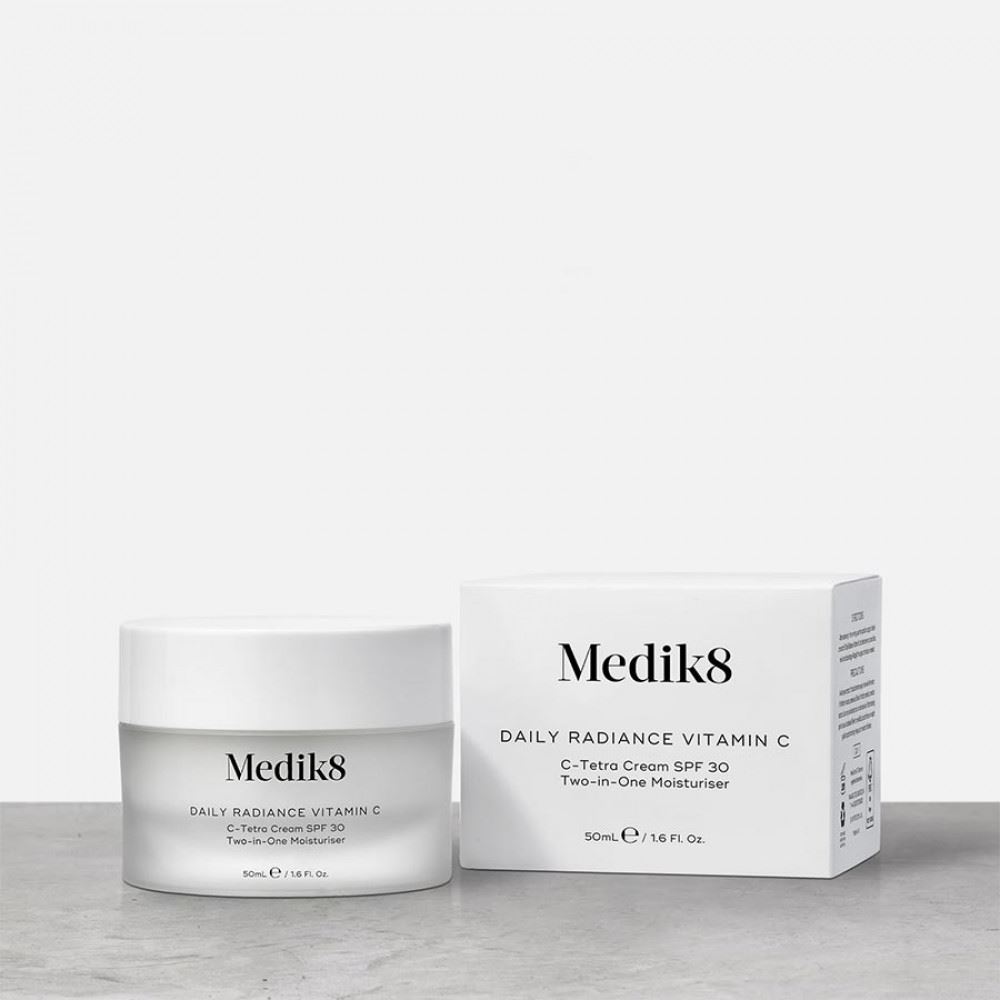 Medik8 - Зволожуючий крем з вітаміном С та захистом від сонця - Daily Radiance Vitamin C SPF30 - 50ml