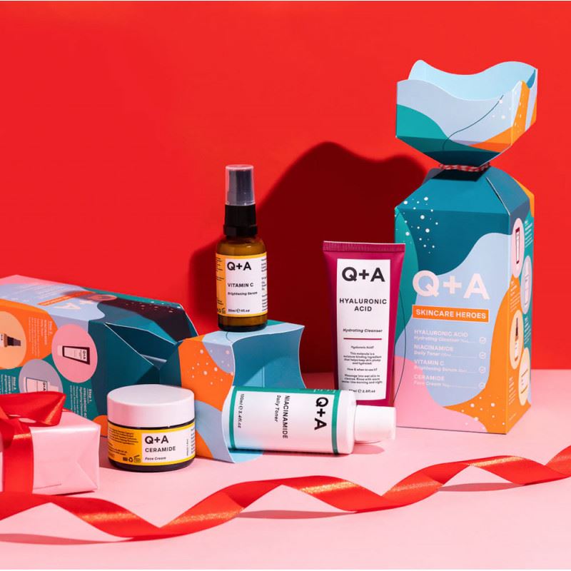 Подарунковий Набір для Досконалої Шкіри Q + A Skincare Heroes Gift Set