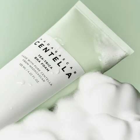 Пінка для вмивання SKIN1004 Madagascar Centella Tea-Trica BHA Foam
