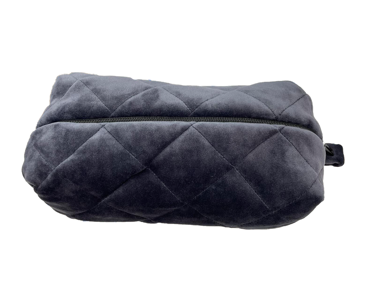 М'яка косметичка від існуYOU store